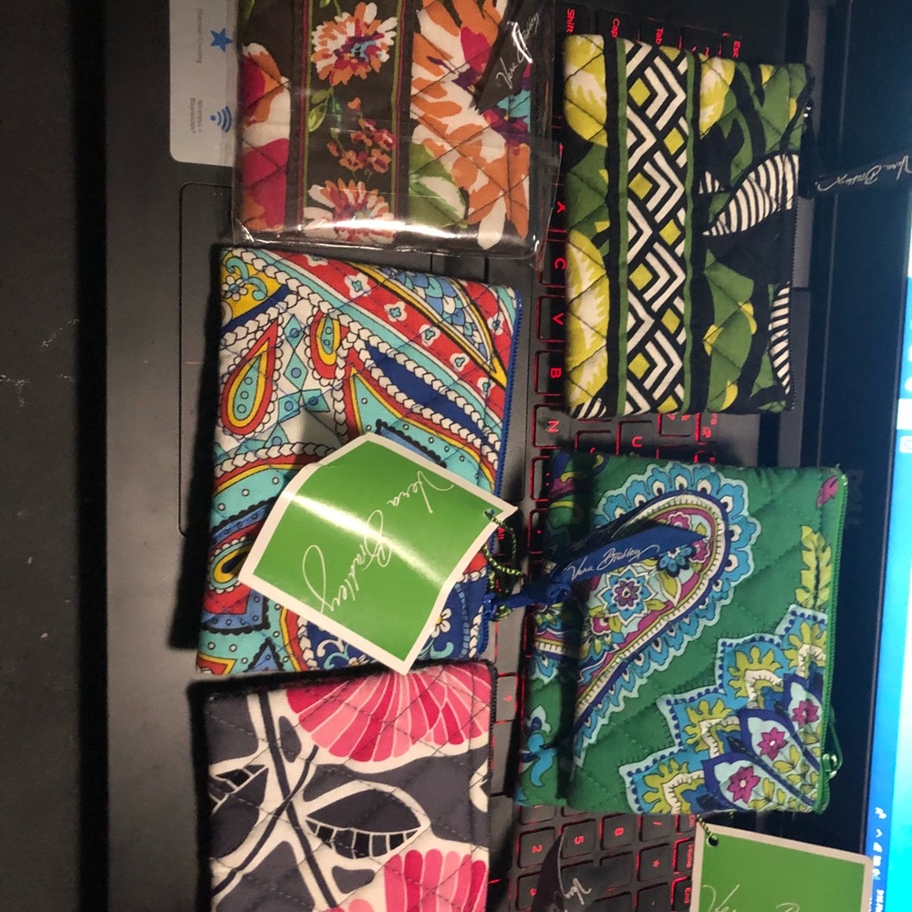 6 Vera Bradley coin purses